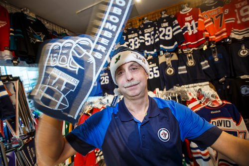 MIKE DEAL / WINNIPEG FREE PRESS
Rick Lefort owner of Uptown Sports which is on the 2nd level of Portage Place Shopping Centre and is celebrating its 15th anniversary in downtown Winnipeg.
181018 - Thursday, October 18, 2018.