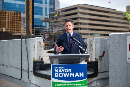 MIKAELA MACKENZIE / WINNIPEG FREE PRESS
Mayor Brian Bowman releases his campaign platform document on Main Street in Winnipeg on Friday, Oct. 19, 2018. 
Winnipeg Free Press 2018.