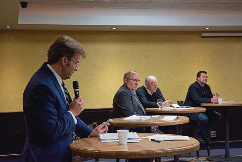 Canstar Community News Oct. 17 - Charleswood-Tuxedo candidates face off at a pcked debate at the ParkWest Inn on Oct. 17. (EVA WASNEY/CANSTAR COMMUNITY NEWS/METRO)