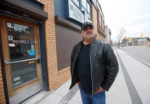 JOHN WOODS / WINNIPEG FREE PRESS
James Favel of The Bear Clan citizen patrol, is photographed at the organizations new home at 584 Selkirk Monday, October 22, 2018.