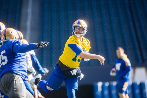 MIKAELA MACKENZIE / WINNIPEG FREE PRESS
Quarterback Matt Nichols at Bombers practice at Investors Group Field in Winnipeg on Monday, Oct. 22, 2018. 
Winnipeg Free Press 2018.