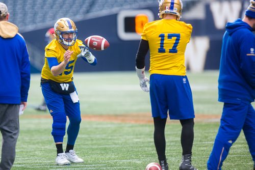 MIKAELA MACKENZIE / WINNIPEG FREE PRESS
Quarterback Matt Nichols at Bombers practice at Investors Group Field in Winnipeg on Monday, Oct. 22, 2018. 
Winnipeg Free Press 2018.