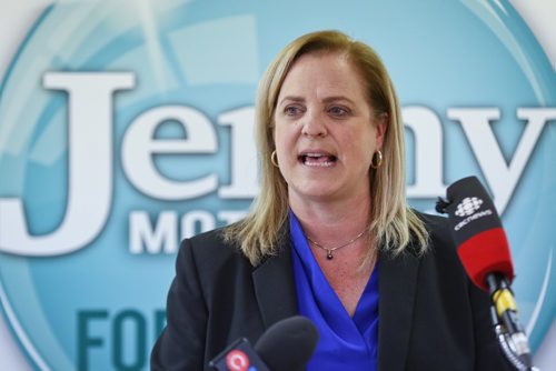 MIKE DEAL / WINNIPEG FREE PRESS
Candidate for mayor, Jenny Motkaluk, holds a campaign wrap-up press conference at her head quarters Tuesday afternoon.
181023 - Tuesday, October 23, 2018