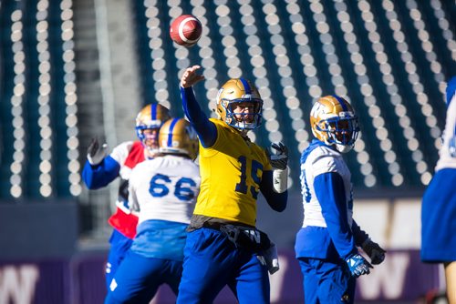 MIKAELA MACKENZIE / WINNIPEG FREE PRESS
Quarterback Matt Nichols at Bombers practice at Investors Group Field in Winnipeg on Monday, Oct. 22, 2018. 
Winnipeg Free Press 2018.