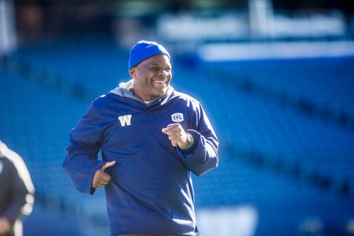 MIKAELA MACKENZIE / WINNIPEG FREE PRESS
Defensive coordinator Richie Hall at Bombers practice at Investors Group Field in Winnipeg on Tuesday, Oct. 23, 2018. 
Winnipeg Free Press 2018.