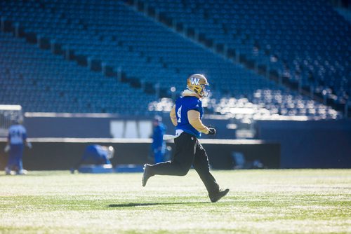 MIKAELA MACKENZIE / WINNIPEG FREE PRESS
Adam Bighill at Bombers practice at Investors Group Field in Winnipeg on Tuesday, Oct. 23, 2018. 
Winnipeg Free Press 2018.