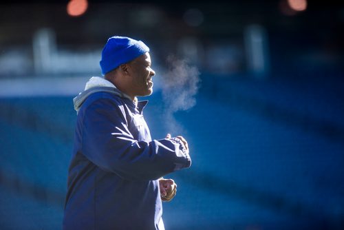 MIKAELA MACKENZIE / WINNIPEG FREE PRESS
Defensive coordinator Richie Hall at Bombers practice at Investors Group Field in Winnipeg on Tuesday, Oct. 23, 2018. 
Winnipeg Free Press 2018.