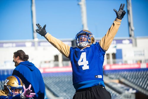 MIKAELA MACKENZIE / WINNIPEG FREE PRESS
Adam Bighill at Bombers practice at Investors Group Field in Winnipeg on Tuesday, Oct. 23, 2018. 
Winnipeg Free Press 2018.