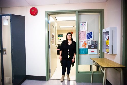 MIKAELA MACKENZIE / WINNIPEG FREE PRESS
School counsellor Cristina Almeida poses for a portrait at Sargent Park School in Winnipeg on Thursday, Oct. 25, 2018. 
Winnipeg Free Press 2018.