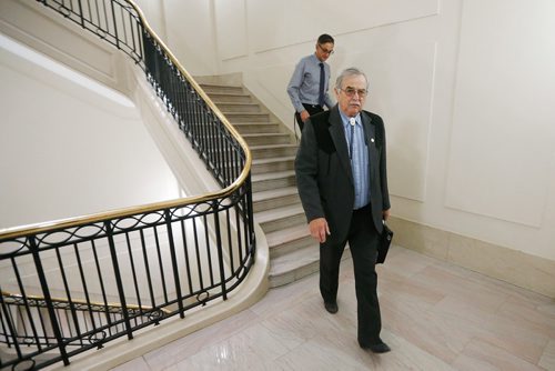 JOHN WOODS / WINNIPEG FREE PRESS
MLA Cliff Graydon, who was dismissed from the PC caucus for "inappropriate behaviour", avoids media after sitting in the legislature as an independent Monday, October 29, 2018.