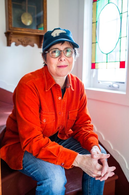 MIKAELA MACKENZIE / WINNIPEG FREE PRESS
Christine Fellows poses for portraits at her house in Winnipeg on Tuesday, Oct. 30, 2018. 
Winnipeg Free Press 2018.