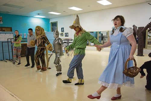 Canstar Community News Oct. 23 - Students with Theatre Dance Centre (603 Wall St.) rehearse for an upcoming performance of The Wizard of Oz. (EVA WASNEY/CANSTAR COMMUNITY NEWS/METRO)