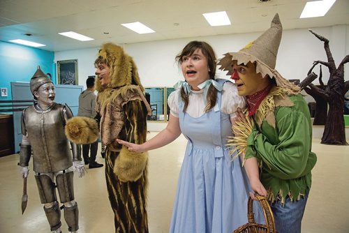 Canstar Community News Oct. 23 - Students with Theatre Dance Centre (603 Wall St.) rehearse for an upcoming performance of The Wizard of Oz. (EVA WASNEY/CANSTAR COMMUNITY NEWS/METRO)