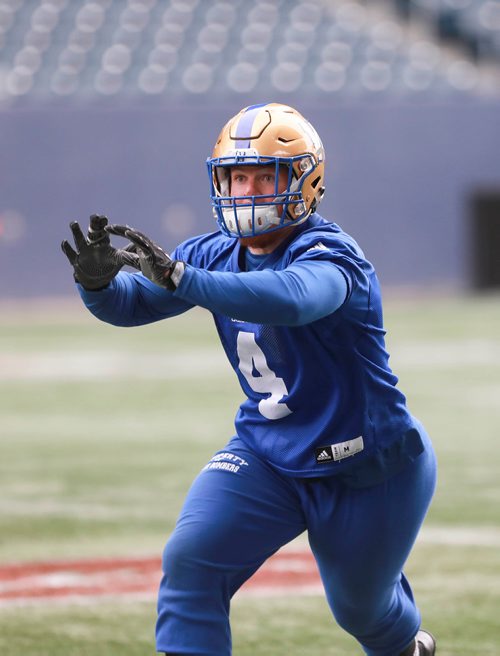 RUTH BONNEVILLE / WINNIPEG FREE PRESS

Winnipeg Blue Bombers practice at Investors Group Field Wednesday.

BB #4 Adam Bighill. 

October 31, 2018