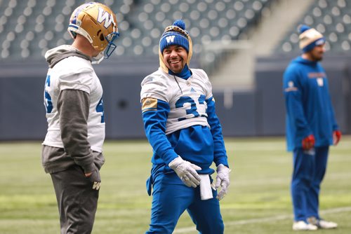 RUTH BONNEVILLE / WINNIPEG FREE PRESS

Winnipeg Blue Bombers practice at Investors Group Field Wednesday.

BB #33 Andrew Harris shares some laughs with #46 Chad Rempel. 

October 31, 2018
