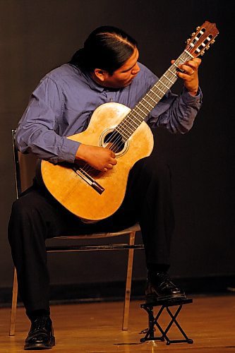 BORIS MINKEVICH / WINNIPEG FREE PRESS 090311 Music Festival - Class 4604 Classcal Guitar Solo, Classical Composer, Grade 10.  Bobby Knott.