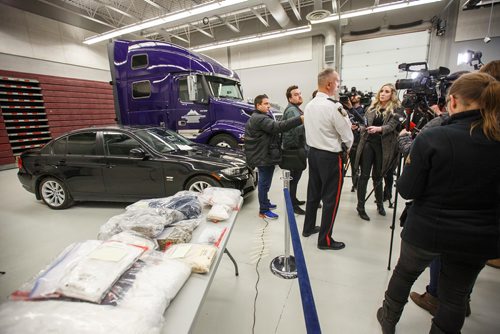 MIKE DEAL / WINNIPEG FREE PRESS
Winnipeg police Inspector Max Waddell speaks at the MPI depot on Plessis Rd Thursday morning during an announcement that a major Inter-Provincial Illicit Drug Network was dismantled during Project Riverbank.   
181101 - Thursday, November 01, 2018.