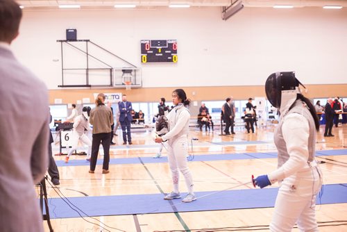 MIKAELA MACKENZIE / WINNIPEG FREE PRESS
Robin Wang (centre) competes in the Canada Cup West fencing tournament at the Qualico Centre in Winnipeg on Saturday, Nov. 3, 2018. 
Winnipeg Free Press 2018.