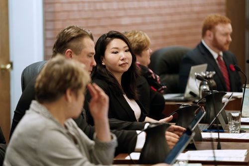 JOHN WOODS / WINNIPEG FREE PRESS
School trustees, from left, Linda Schatkowsky, Mark Wasyliw, ?Yijie Chen, Lisa Naylor and ?Chris Broughton at the first Winnipeg School Board meeting for the 2018-19 school year Monday, November 5, 2018.