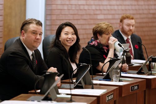 JOHN WOODS / WINNIPEG FREE PRESS
School trustees, from left, Mark Wasyliw, ?Yijie Chen, Lisa Naylor and ?Chris Broughton at the first Winnipeg School Board meeting for the 2018-19 school year Monday, November 5, 2018.