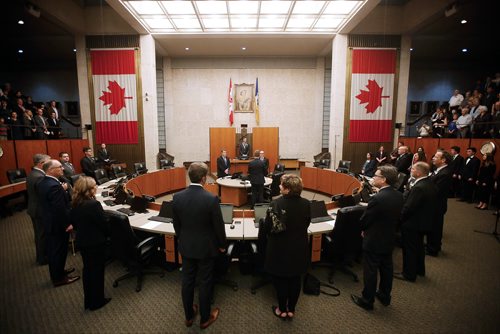 JOHN WOODS / WINNIPEG FREE PRESS
Winnipeg councillors are sworn in during a ceremony at City Hall Tuesday, November 6, 2018.