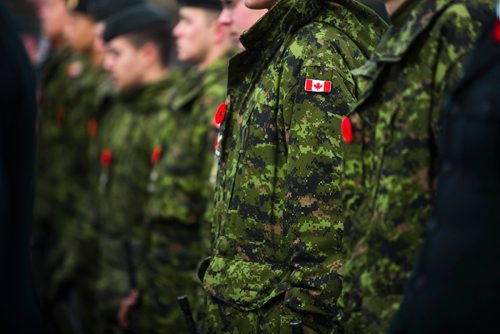 MIKAELA MACKENZIE / WINNIPEG FREE PRESS
The Royal Winnipeg Rifles host a 135th anniversary commemoration service and unveiling of the Legacy Stone Project at Vimy Ridge Memorial Park  in Winnipeg on Saturday, Nov. 10, 2018. 
Winnipeg Free Press 2018.