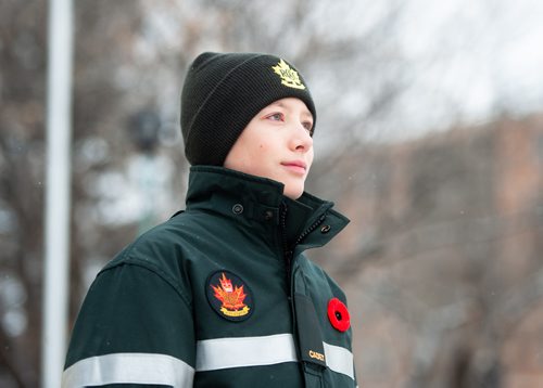 Mike Sudoma / Winnipeg Free Press
Tristan Vincent of 2701 PPLCI Cadet Corps stands at attention, awaiting the start of Sunday morning's Remembrance Day service at Bruce Park in St James. November 11, 2018