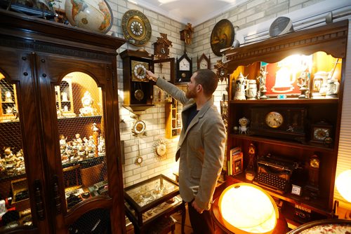 JOHN WOODS / WINNIPEG FREE PRESS
Murray Beilby is photographed with some of his clock collection Tuesday, November 12, 2018.