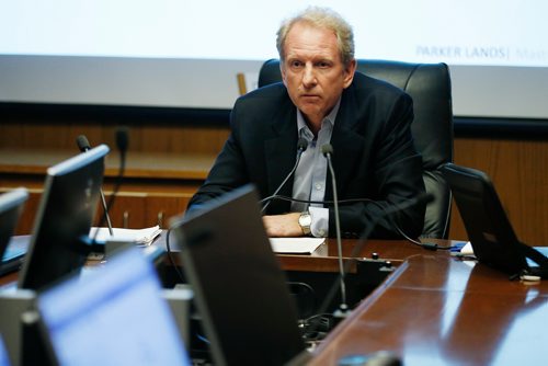 JOHN WOODS / WINNIPEG FREE PRESS
Parker Lands developer Andrew Marquess of Gem Equities speaks at a city community committee meeting at city hall Tuesday, November 13, 2018.
