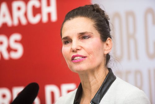 MIKAELA MACKENZIE / WINNIPEG FREE PRESS
Kirsty Duncan, Minister of Science and Sport, announces national investments in the Canada Research Chairs Program at the University of Manitoba in Winnipeg on Wednesday, Nov. 14, 2018. 
Winnipeg Free Press 2018.