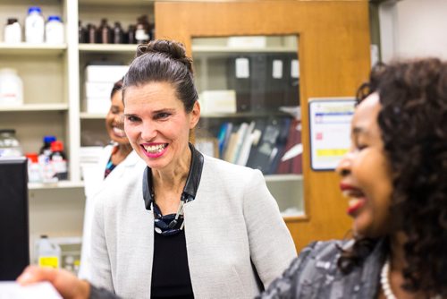 MIKAELA MACKENZIE / WINNIPEG FREE PRESS
Kirsty Duncan, Minister of Science and Sport, gets a tour of Trust Beta's grains lab after announcing national investments in the Canada Research Chairs Program at the University of Manitoba in Winnipeg on Wednesday, Nov. 14, 2018. 
Winnipeg Free Press 2018.