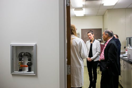 MIKAELA MACKENZIE / WINNIPEG FREE PRESS
Kirsty Duncan, Minister of Science and Sport, gets some of the research happening in Trust Beta's grains lab explained to her by PhD student Pamela Drawbridge after announcing national investments in the Canada Research Chairs Program at the University of Manitoba in Winnipeg on Wednesday, Nov. 14, 2018. 
Winnipeg Free Press 2018.