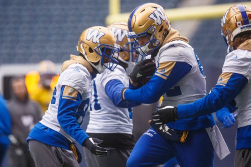 MIKE DEAL / WINNIPEG FREE PRESS
Winnipeg Blue Bombers' Drew Wolitarsky (82) during practice at Investors Group Field Thursday afternoon.
181115 - Thursday, November 15, 2018.