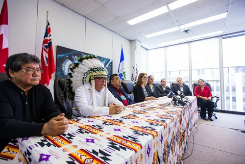 MIKAELA MACKENZIE / WINNIPEG FREE PRESS
Jane Philpott, Minister of Indigenous Services, alongside chiefs from the communities, announces investments in new and renovated schools in Winnipeg on Friday, Nov. 16, 2018. 
Winnipeg Free Press 2018.