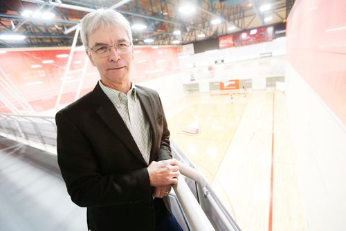 JOHN WOODS / WINNIPEG FREE PRESS
Glen Bergeron, University of Winnipeg professor at the Gupta faculty of Kinesiology and Applied Health, is photographed Monday, November 19, 2018.