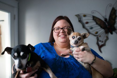 MIKAELA MACKENZIE / WINNIPEG FREE PRESS
Foster mom Erin Skobel with Abbey (a 13-year-old miniature pinscher), left, and Charlie (a 12-year-old male chihuahua), who need to be adopted out together, in her home in Winnipeg on Tuesday, Nov. 20, 2018.
Winnipeg Free Press 2018.