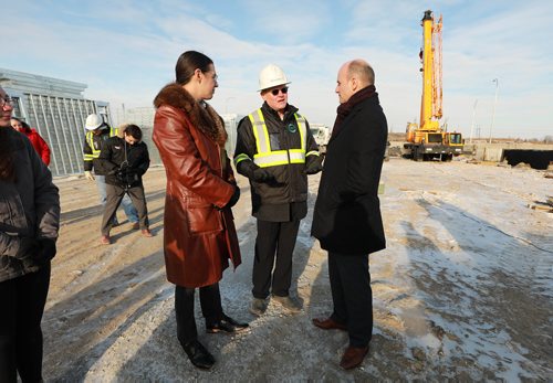 RUTH BONNEVILLE / WINNIPEG FREE PRESS

LOCAL 

The Federal Government announces its investment of $18 million in the construction of Park City Commons with a 6-storey building that will provide safe and affordable housing for 95 families Tuesday.

Jean-Yves Duclos, Minister of Canada Mortgage and Housing Corporation (CMHC), walks through the construction area of Park City Commons which is the home for the 6-storey building, with Wpg. Centre Minister, ROBERT-FALCON OUELLETTE, and President of EdgeCorp Developments, Keith Merkel prior to press conference at Park City located at 1500 Plessis Road Tuesday.


 Nov 20th, 2018