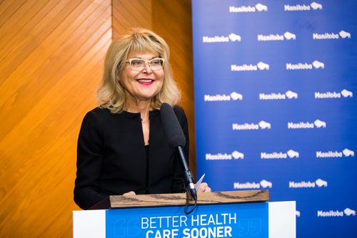 MIKAELA MACKENZIE / WINNIPEG FREE PRESS
Valerie Wiebe, president and COO of Concordia Hospital, speaks at an announcement for increased funding for hip, knee, and cataract procedures at Concordia Hospital in Winnipeg on Thursday, Nov. 22, 2018.
Winnipeg Free Press 2018.