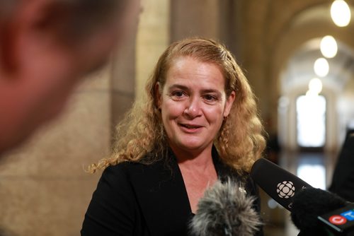 RUTH BONNEVILLE / WINNIPEG FREE PRESS


Julie Payette, Governor General of Canada, talks with the media at the Manitoba Legislative Building during her official welcoming ceremony on Monday.


 Nov 26th, 2018