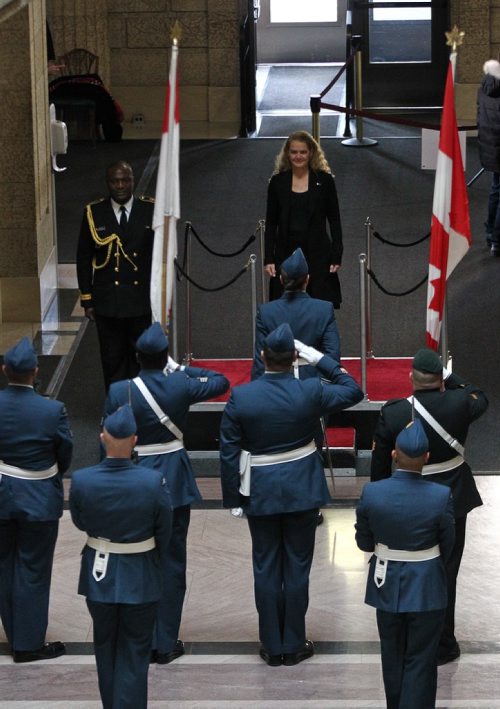 MIKE DEAL / WINNIPEG FREE PRESS
Gov. Gen. Julie Payette inspects soldiers from 17 Wing after arriving at the Manitoba Legislative building Monday morning. 
181126 - Monday November 26, 2018