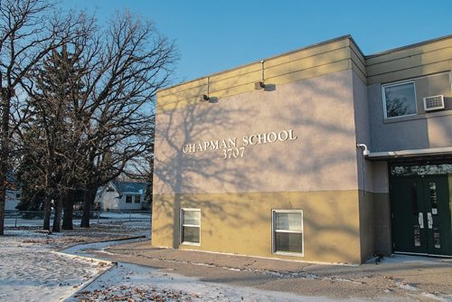 Canstar Community News Nov. 20 - Chapman School in Charleswood is back up for sale after a deal fell through earlier this year. (EVA WASNEY/CANSTAR COMMUNITY NEWS/METRO)
