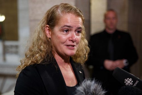 MIKE DEAL / WINNIPEG FREE PRESS
Gov. Gen. Julie Payette speaks to the media after meeting with Premier Brian Pallister at the Manitoba Legislative building Monday morning on her first official visit to Manitoba. 
181126 - Monday, November 26, 2018.