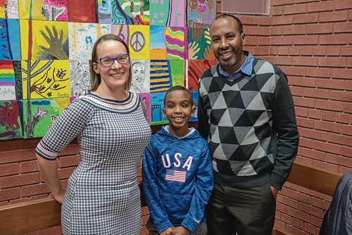 Canstar Community News Nov. 19 - The Winnipeg School Division board voted unanimously to seek changes to the voting rights for newcomers and students during their Nov. 19 meeting. (EVA WASNEY/CANSTAR COMMUNITY NEWS/METRO)