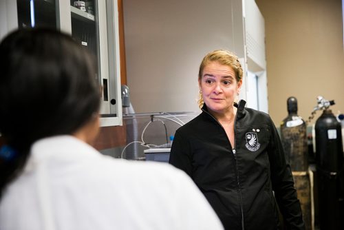 MIKAELA MACKENZIE / WINNIPEG FREE PRESS
Governor General Julie Payette tours labs at the Richardson Centre for Functional Foods and Nutraceuticals at the University of Manitoba in Winnipeg on Monday, Nov. 26, 2018.
Winnipeg Free Press 2018.