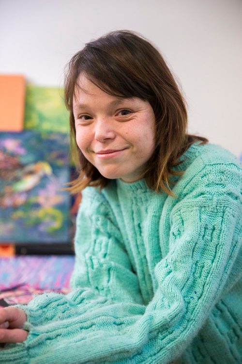 MIKAELA MACKENZIE / WINNIPEG FREE PRESS
Brittney Fox, artist in residence, poses for a portrait at Artbeat Studio in Winnipeg on Wednesday, Nov. 28, 2018.
Winnipeg Free Press 2018.