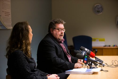 MIKAELA MACKENZIE / WINNIPEG FREE PRESS
Lisa Richards, medical officer of health in Winnipeg (left), and Don Labossiere, director of environmental compliance and enforcement at Manitoba Sustainable Development, talk about soil contamination in Winnipeg on Thursday, Nov. 29, 2018.
Winnipeg Free Press 2018.