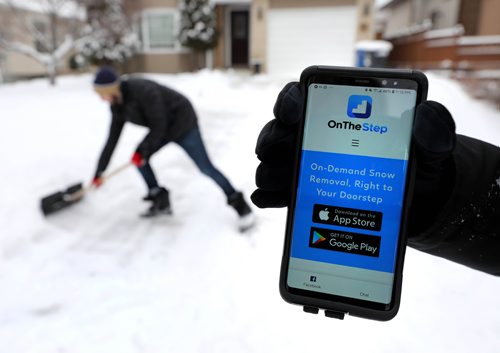 RUTH BONNEVILLE / WINNIPEG FREE PRESS

Biz: U of M business students create snow removal App for clients to have on demand snow removal at their home within 24 hours. 

Alex Shao ( U of M sweatshirt) and Tyrel Praymayer (beard), remove snow from a driveway in St. Norbert Thursday.  Founders name is Buhle Mwanza (not in photo because he was in class).

A team of five Winnipeggers launched OnTheStep, an on-demand snow shovelling app, yesterday (they're calling it "the Uber of snow clearing"). 

For Caitlyn's story on OnTheStep snow clearing app + partnership with Hire-A-Refugee program


Nov 29th, 2018