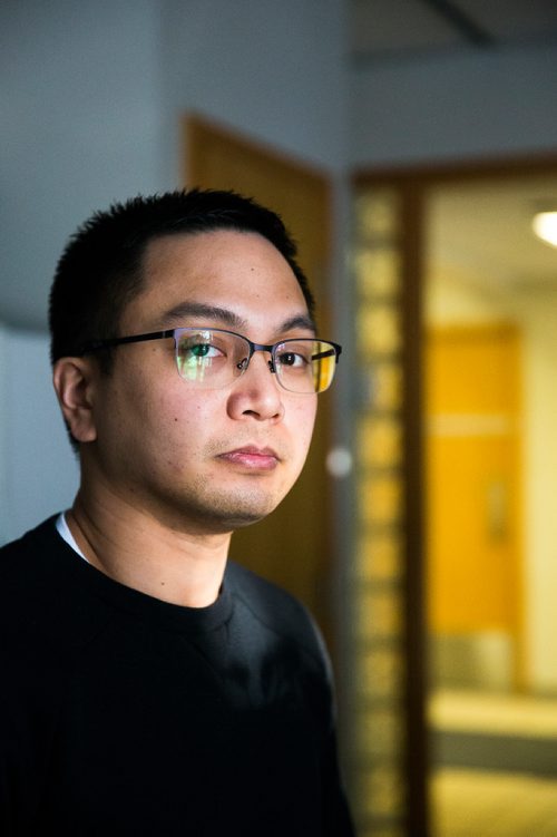 MIKAELA MACKENZIE / WINNIPEG FREE PRESS
Edward Balaquit poses for a portrait at his workplace on the six-month anniversary of his father's disappearance in Winnipeg on Friday, Nov. 30, 2018.
Winnipeg Free Press 2018.