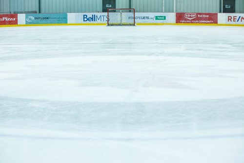 MIKE DEAL / WINNIPEG FREE PRESS
Empty net at the Bell MTS Iceplex.
181130 - Friday, November 30, 2018.