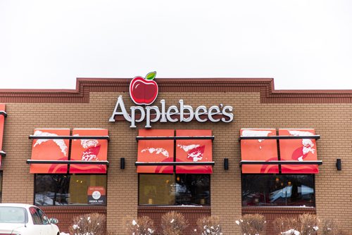 MIKAELA MACKENZIE / WINNIPEG FREE PRESS
Applebee's at Grant Park on Monday, Dec. 3, 2018.
Winnipeg Free Press 2018.